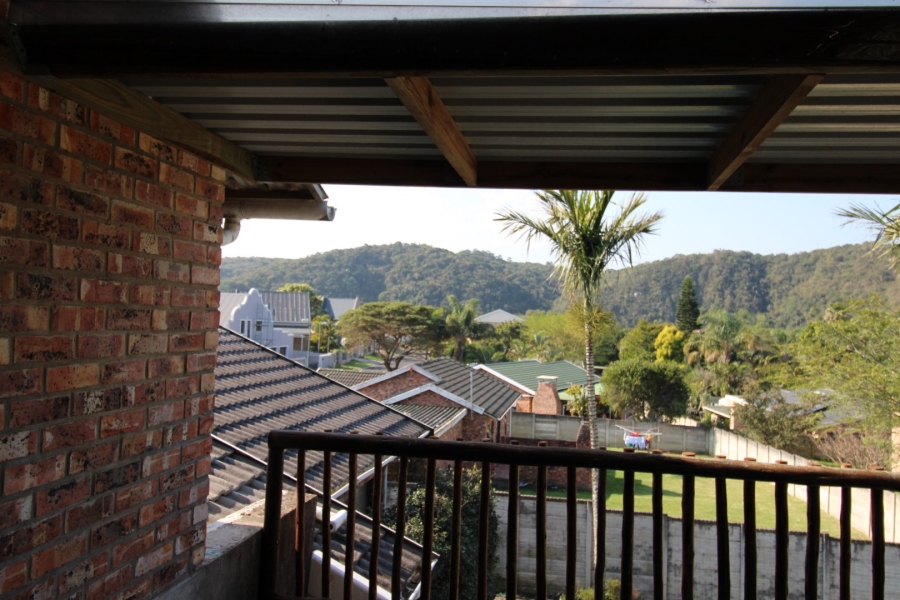 5 Bedroom Property for Sale in Gonubie North Eastern Cape